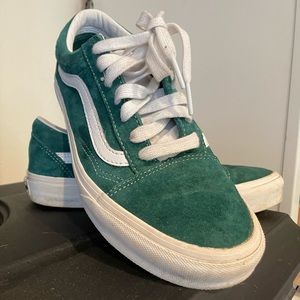 Old school green Vans, size 7 women/ 5.5 men. Hardly worn